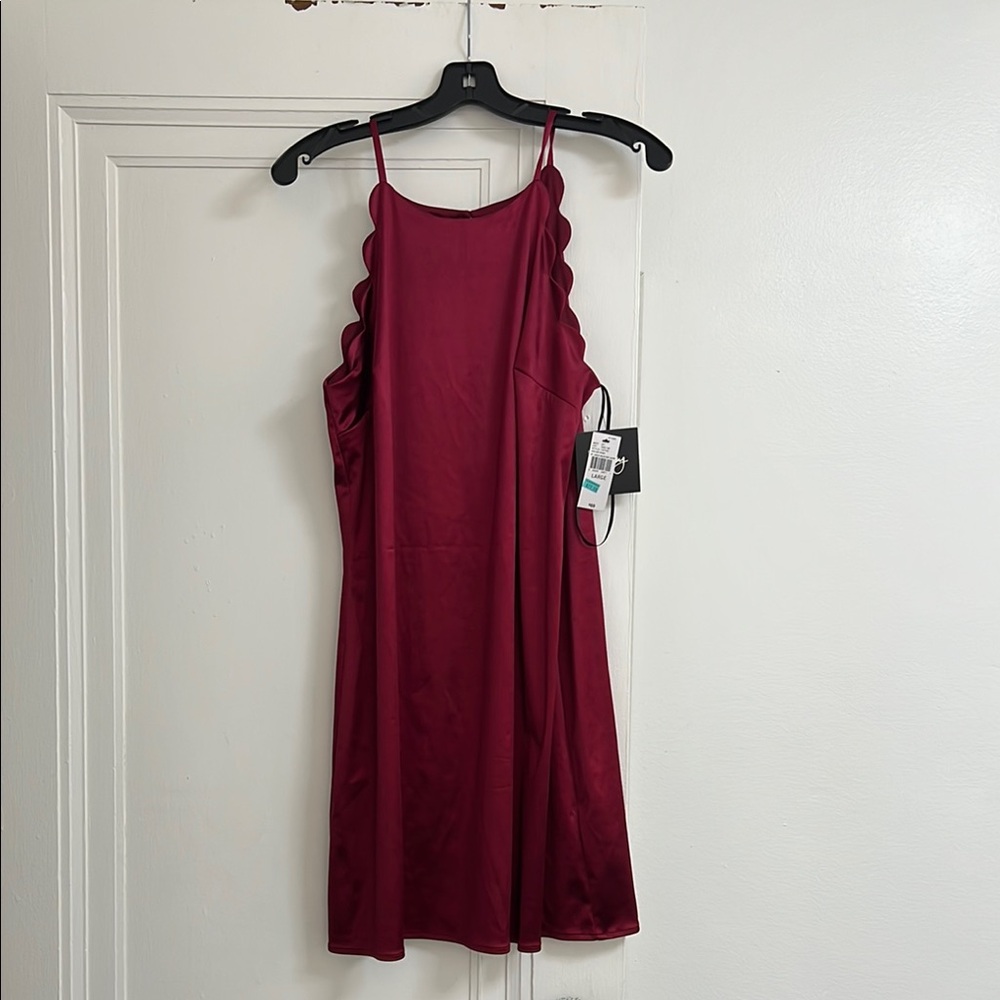 Elegant Burgundy Sleeveless Dress